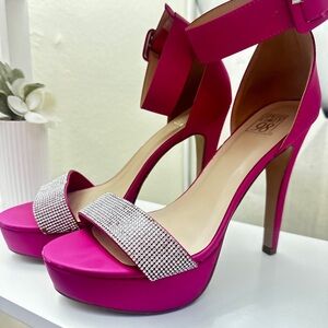 Speed Limit 98 Fuchsia Heels with 6”in. Size 10